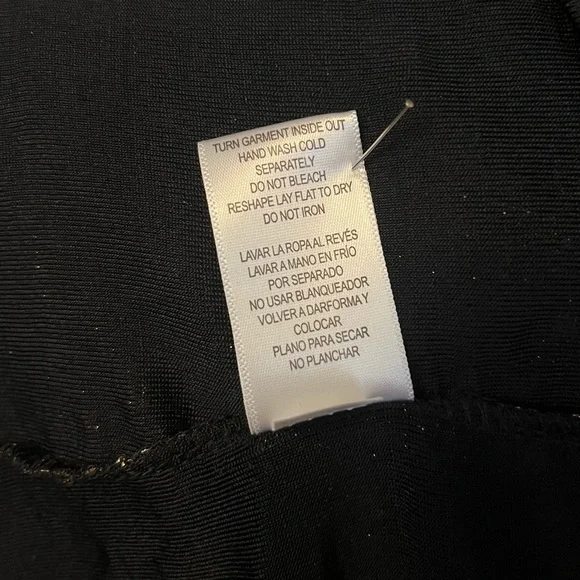 ROBBIE BEE SPECTACULAR SPARKLY BLACK WITH WHITE & GOLD ACCENTS FANCY MIDI DRESS - Picture 13 of 14